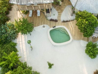 Large_private_garden_area