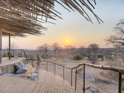 Room-deck-Jabali-1024x645