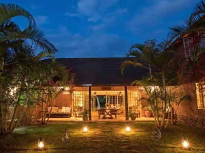 VILLA-B32-COURTYARD