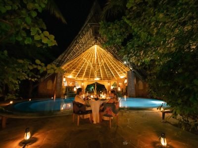 main-restaurant-dining