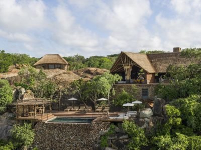 mwiba_lodge_outside1